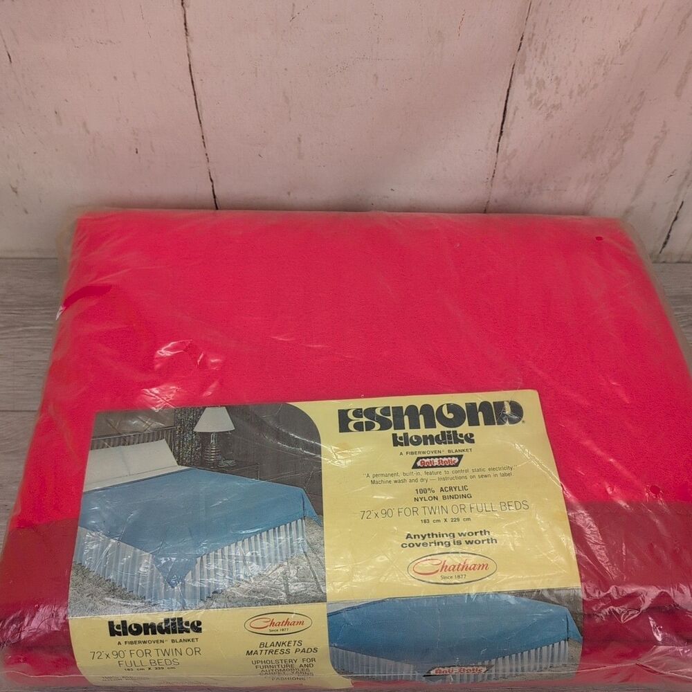 VTG  Chatham Esmond Klondike 72"x90" Twin Full Acrylic Blanket Red USA Made New